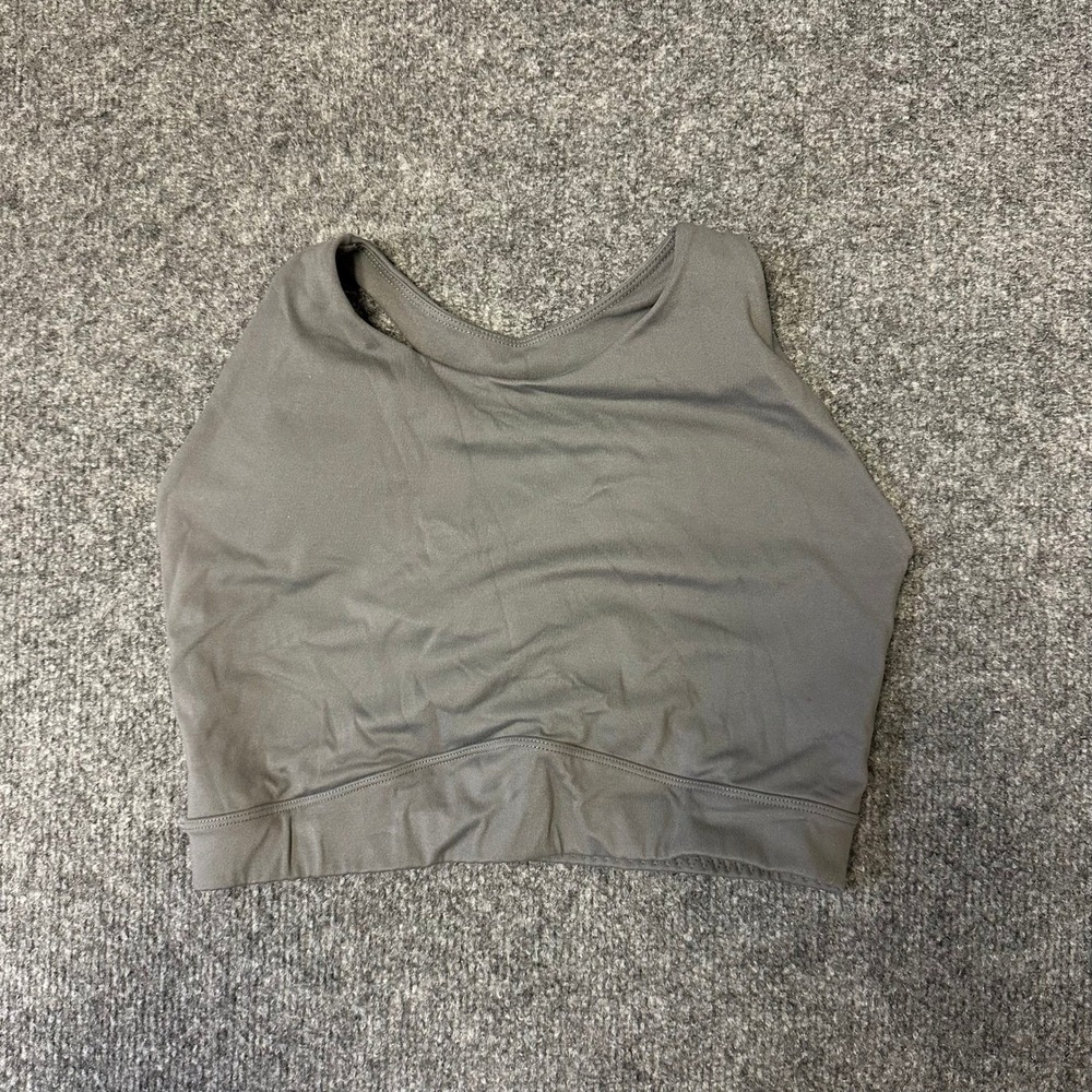 Alphalete Sports Bra Womens Size M Gray Alphalux Racerback Athletic Gym Top